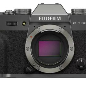 FUJI FILM ミラーレス一眼カメラ X-T30 III CHARCOAL SILVER【ボディ単体】【お取り寄せ（1週間から10営業日程度）での入荷、発送】