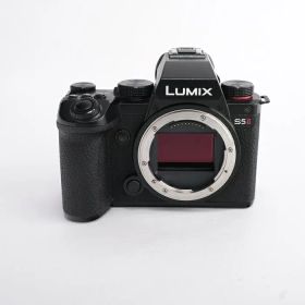 【中古】 (パナソニック) Panasonic DC-S5M2 ボディ【中古カメラ デジタル一眼】 ランク：B