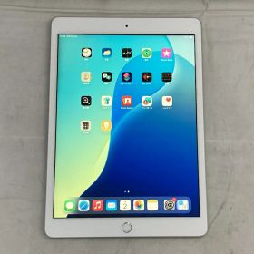 【中古】 Apple iPad 第7世代 Wi-Fi シルバー 32GB / A2197 MW752J/A CPUA10 / 2.3GHz メモリ3GB SSD32GB OSiOS 18