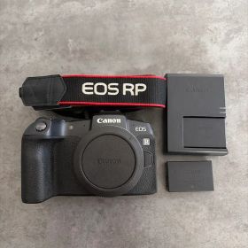 Canon EOS RP ボディ※液晶に線あり(撮影・写真には影響なし)