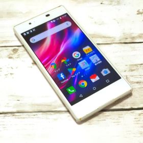 防水・防塵・耐衝撃スマホ シルバー SIMフリー m-9