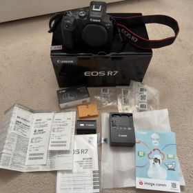 Canon EOS R7 本体