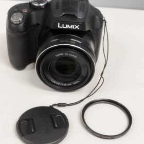 【現状品】Panasonic LUMIX DMC-FZ70/デジタルカメラ
