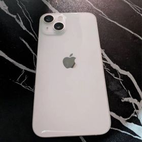 Apple iPhone 13 ホワイト 本体