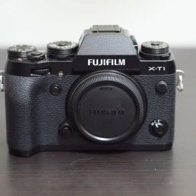 Fujifilm X-T1(XF18-55mmセット)ミラーレス一眼カメラ