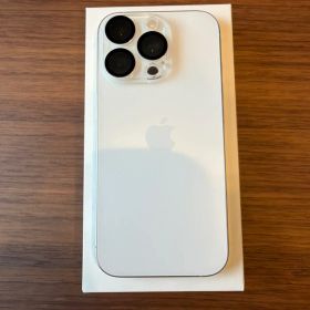 【美品】iPhone16Pro 256GB ホワイトチタニウム