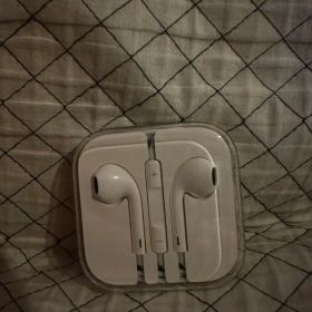 即発送☆未開封☆Apple 純正 EarPods 3.5mmプラグ