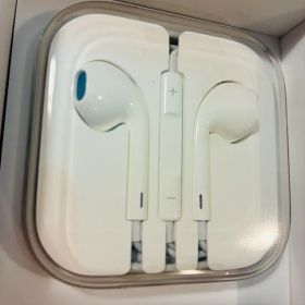 Apple純正 新品EarPods ケース入有線イヤホンのみiPhone 6付属