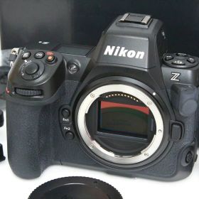 【中古】【良品】ニコン Z 8 ボディ CA01-R6287-3Y3 Nikon Zマウント フルサイズ 5軸手ブレ補正 EVF 中古