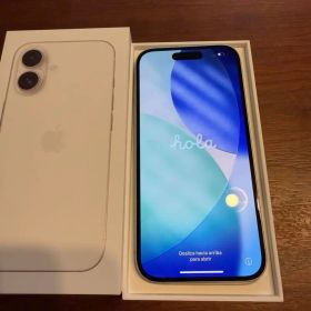 iPhone16 512GB ホワイト カメラ不具合あり Face ID正常