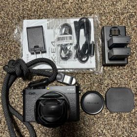 FUJIFILM X-E4(FUJIFILM X-E4) 中古 124,500円 | ネット最安値の価格