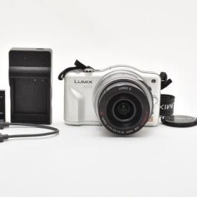 Panasonic LUMIX DMC-GF3 レンズキット ミラーレスカメラ