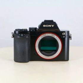 【中古】(ソニー) SONY α7 (ILCE-7) ボデイ