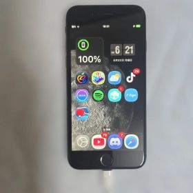 Apple iPhone 8 本体 ブラック