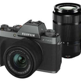 【中古】富士フイルム(FUJIFILM) ミラーレス一眼カメラ X-T200ダブルズームレンズキット ダークシルバー X-T200WZLK-DS当店保証30日間 人気モデル 高画質 売れ筋