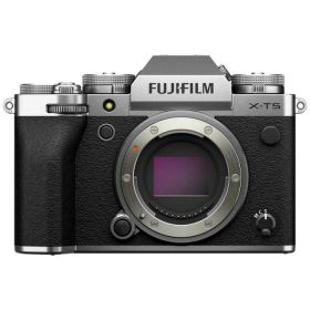 【ポイント10倍】 富士フイルム デジタル一眼カメラ FUJIFILM X-T5 ボディ 日英2言語設定モデル [シルバー] [タイプ：ミラーレス 画素数：4020万画素(有効画素) 撮像素子：APS-C 23.5mm×15.7mm CMOS5HR 重量：476 g] 【P10倍】