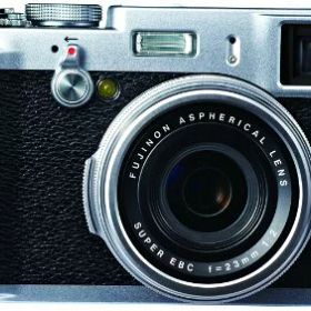 【中古】FUJIFILM デジタルカメラ X100S 1630万画素 F FX-X100S