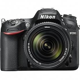 【中古】【39shop】Nikon★デジタル一眼レフカメラ D7200 18-140VR レンズキット D7200LK18-140(非常に良い)