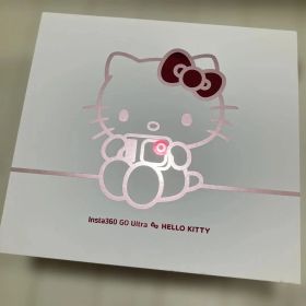 insta360 go ultra Hello Kitty