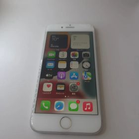 iPhone8 バッテリー81% シムフリー 64GB 117