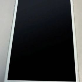 Apple iPhone 8 ホワイト 本体