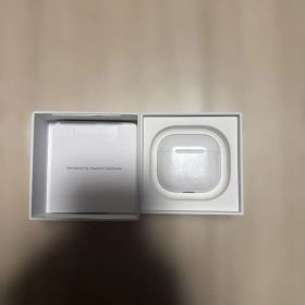 Apple AirPods 4 本体【ノイズキャンセリング非搭載】
