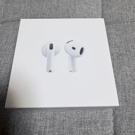 【新品 未開封】 Apple AirPods 4 本体 ノイズキャンセル非搭載