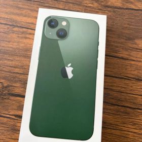 Apple iPhone 13 256GB グリーン 本体