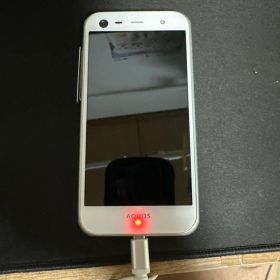 スマートフォン 本体。AQUOS SERIE mini SHV38