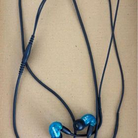SHURE SE215 カナル型イヤホン 本体