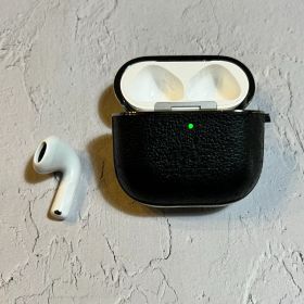 Apple AirPods4 アクティブノイズキャンセリング搭載