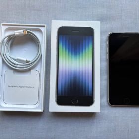 iPhone SE (第3世代)バッテリー84% 64GB ホワイト