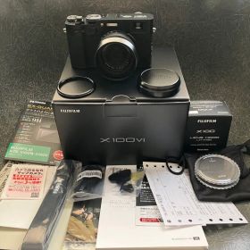 極美品 FUJIFILM X100VI ブラック 本体 純正フードなど付属品あり