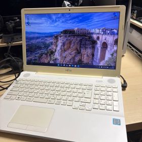 富士通 FUJITSU lifebook AH50/A3 i7 6世代 16GB