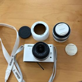 Nikon 1 J2 ホワイト ミラーレス一眼 本体swag