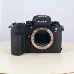 【中古】(ソニー) SONY α9 III ボディ[ILCE-9M3]
