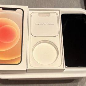 iPhone12 64GB ホワイト