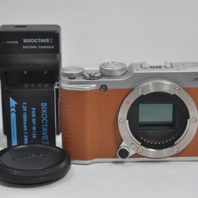 FUJIFILM X-A2 中古 37,800円 | ネット最安値の価格比較 プライスランク