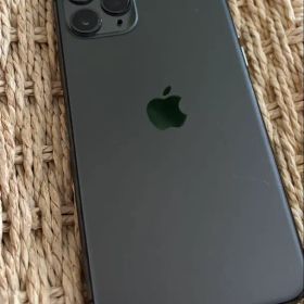 Apple iPhone 11 Pro 本体