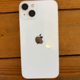 Apple iPhone 13 本体 ホワイト