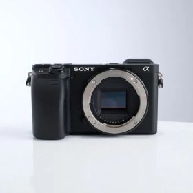 【中古】(ソニー) SONY α6400 [ILCE-6400] ブラック ボディ