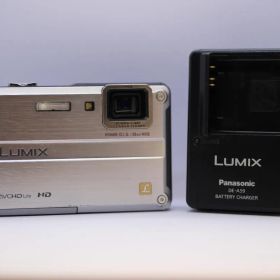 Panasonic LUMIX DMC-FT2 コンパクトデジタルカメラ