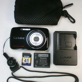 LUMIX★DMC-S1❤️とってもキュートな機種⭕️安心の実働品★光沢ブラック