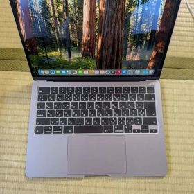 Apple M2 MacBook Air 8/256GB バッテリー100%