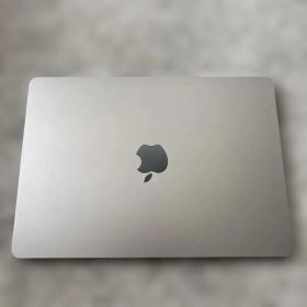【美品】MacBook Air M2 8GB 256GB シルバー