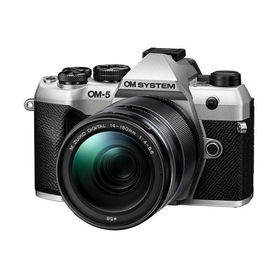 ＜OM SYSTEM 夏のキャッシュバック対象＞ オーエムシステム (OM SYSTEM) ミラーレス一眼 OM-5 Mark II 14-150mm Il レンズキット シルバー