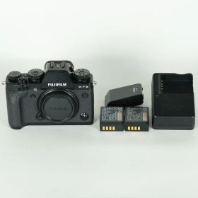[良品 | バッテリー2個付] FUJIFILM X-T3 [ボディ ブラック] | FUJIFILM Xマウント