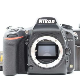 ニコン Nikon D750 24.3MP Digital SLR Camera 90855 Shots [美品] #Z6835A