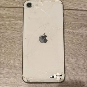 Apple iPhone SE (第2世代) 128GB ジャンク品