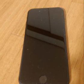 iPhoneSE第2（本体のみ） ドコモSIM 箱無し 付属品無し